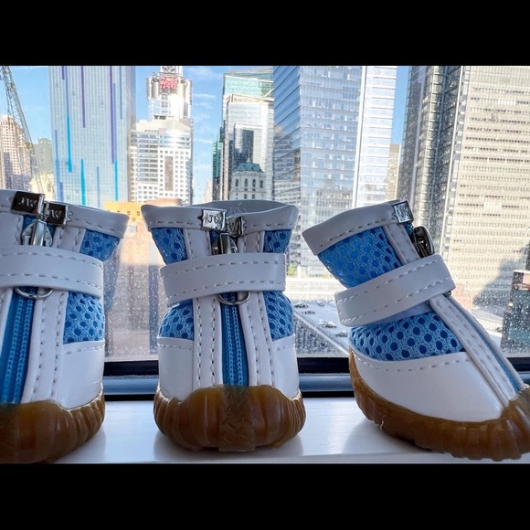DURABLE, BREATHABLE, DOG SHOES - Picture 3 of 7